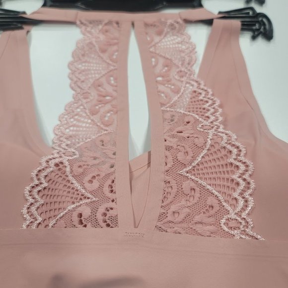 STRM LINE Comfort Bra with Lace Back 2 pack Size Small - Picture 6 of 10